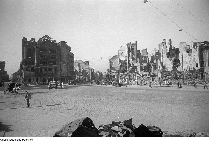 Deutsche Fotothek‎ [CC BY-SA 3.0 de], via Wikimedia Commons