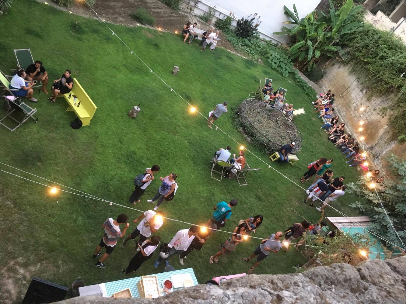 Serata berlinese sotto il cielo napoletano