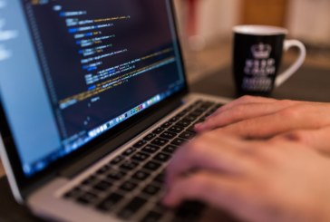 Conoscere le lingue o i linguaggi di programmazione? Utili competenze nel mercato del lavoro